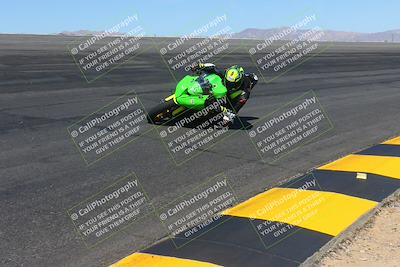 media/May-06-2024-Moto Forza (Mon) [[b33359f27d]]/1-Advanced/Session 2 (Bowl)/